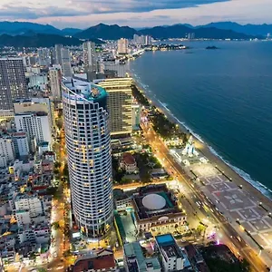 5* Hotel Oceanfront Panorama