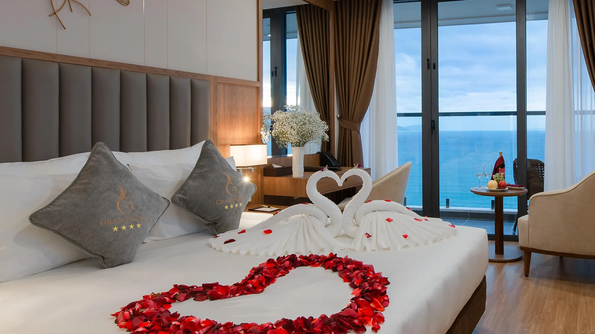 Grand Gosia Hotel Nha Trang 4*,